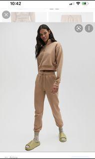 Aritzia Tna Matching Sweatsuit
