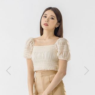(Category: ) located in . Submitted by cloudzcloset (Listing ID 1147765592, Image 1). Description: .