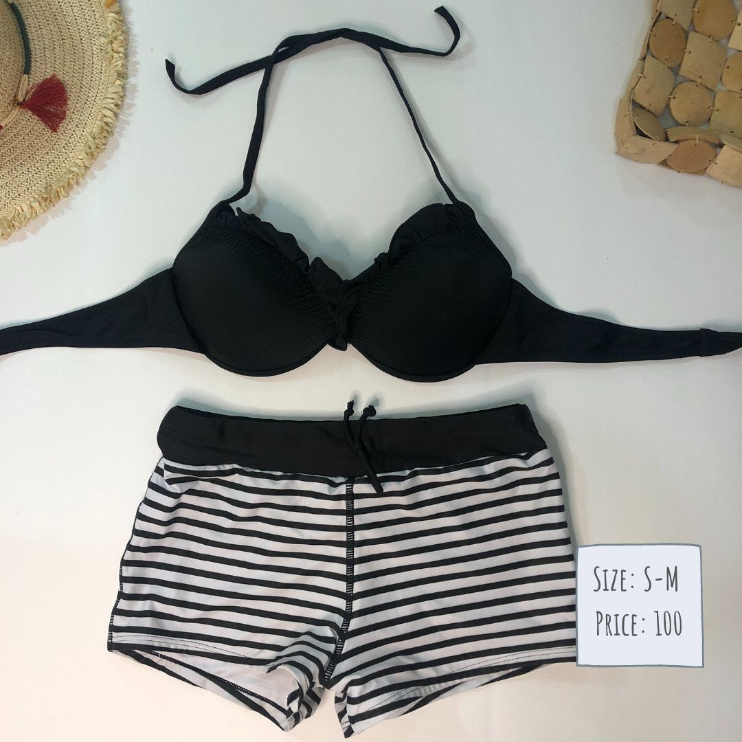 Black swimsuit, Women's Fashion, Swimwear, Bikinis & Swimsuits on Carousell