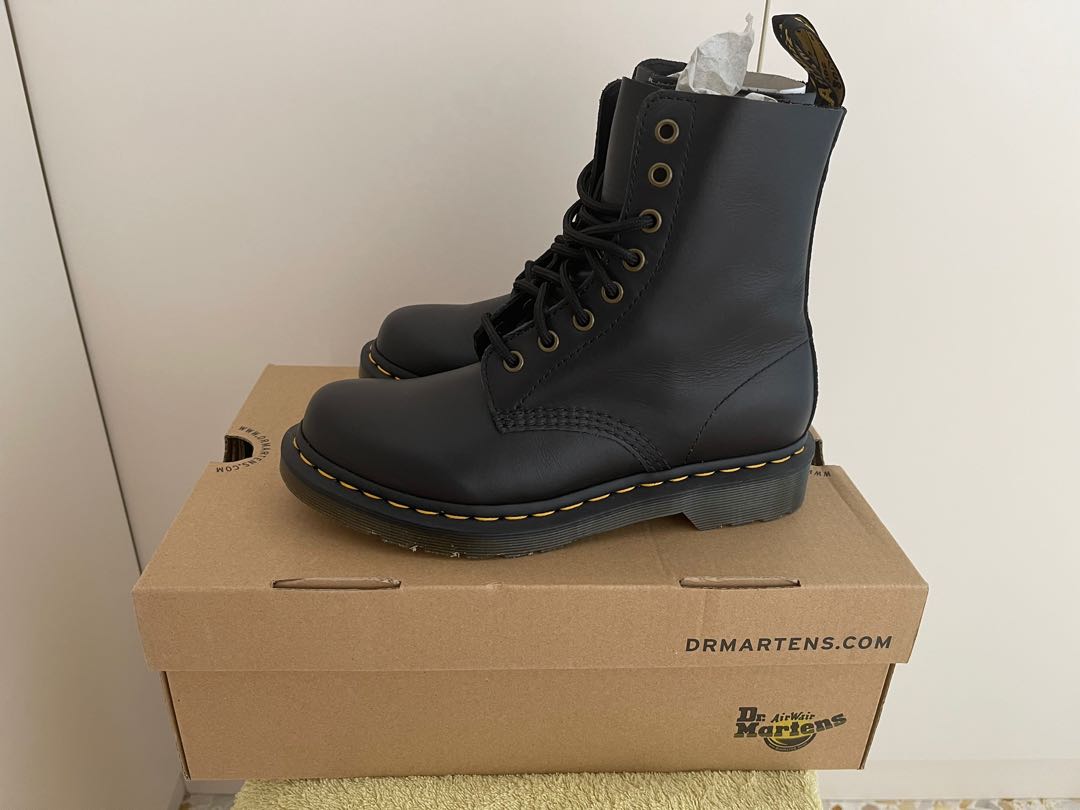 Dr Martens 1460 Pascal Boots