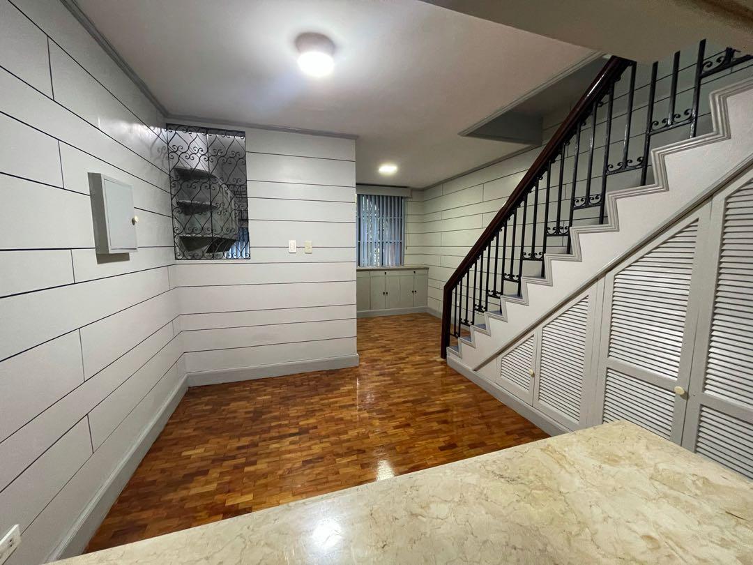 FOR SALE Newly Renovated EAGLE COURT CONDO IN MATALINO ST, Q.C. near