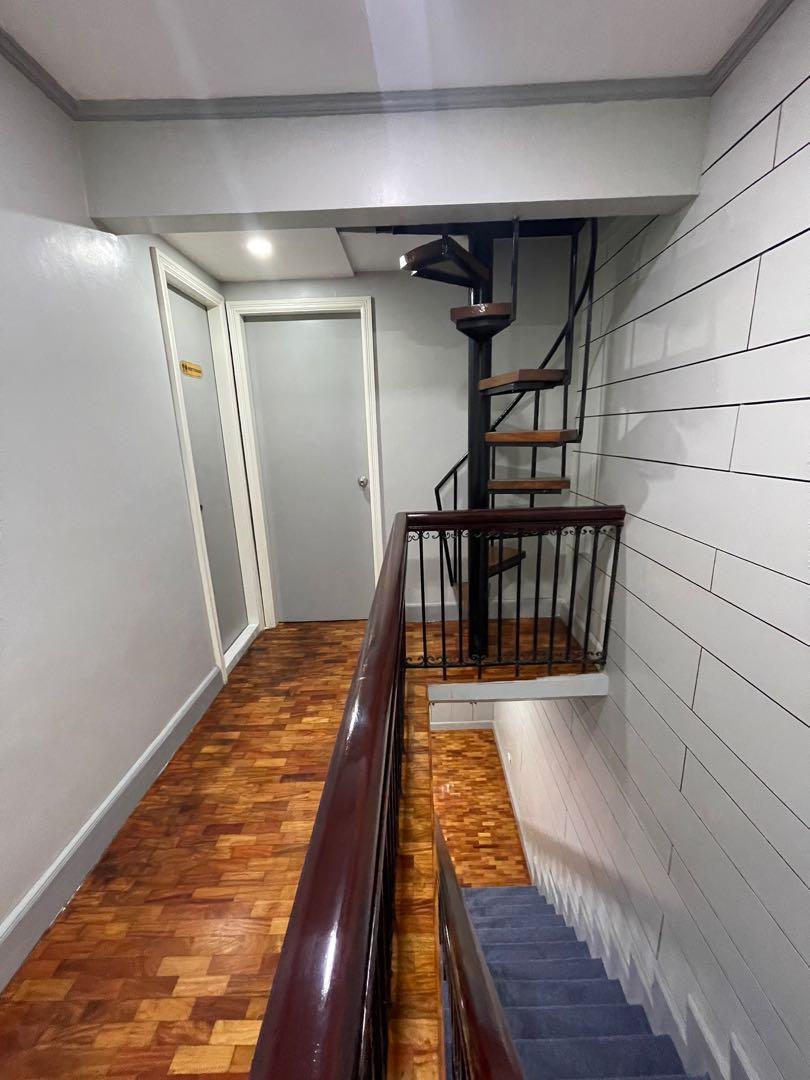 FOR SALE Newly Renovated EAGLE COURT CONDO IN MATALINO ST, Q.C. near