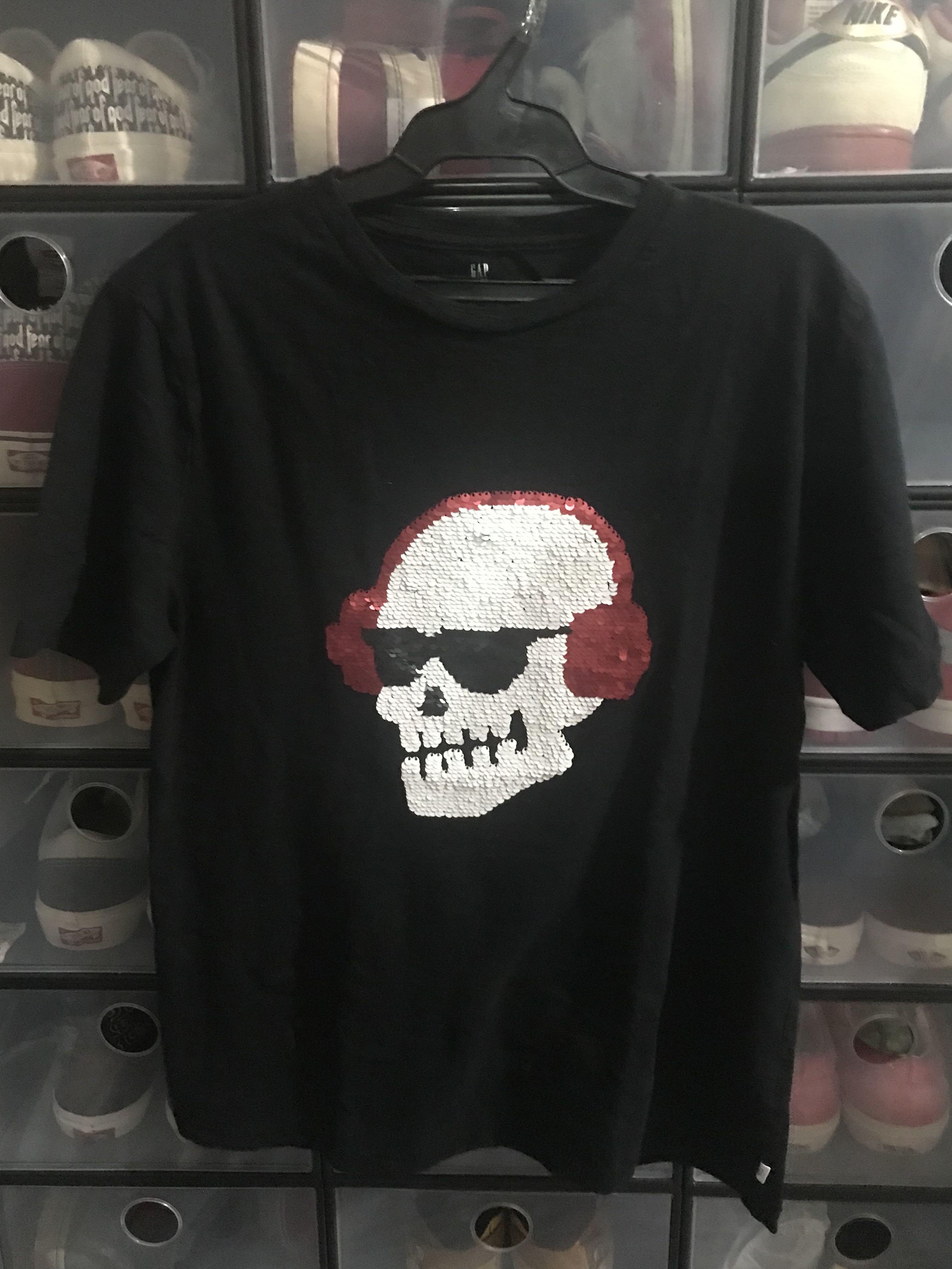 skull head shirt