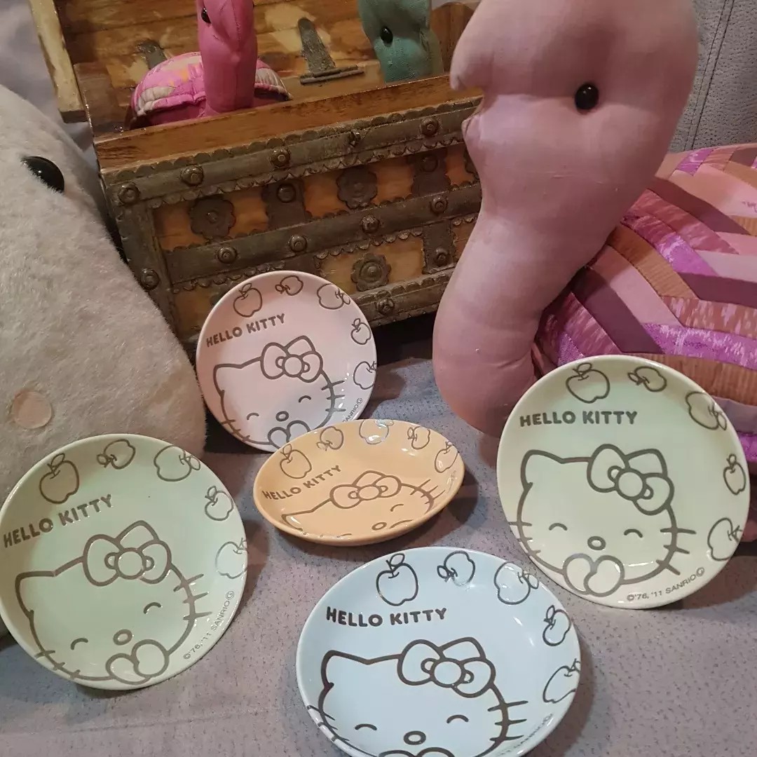 Hello Kitty Plates 1646747938 32adf6b3 