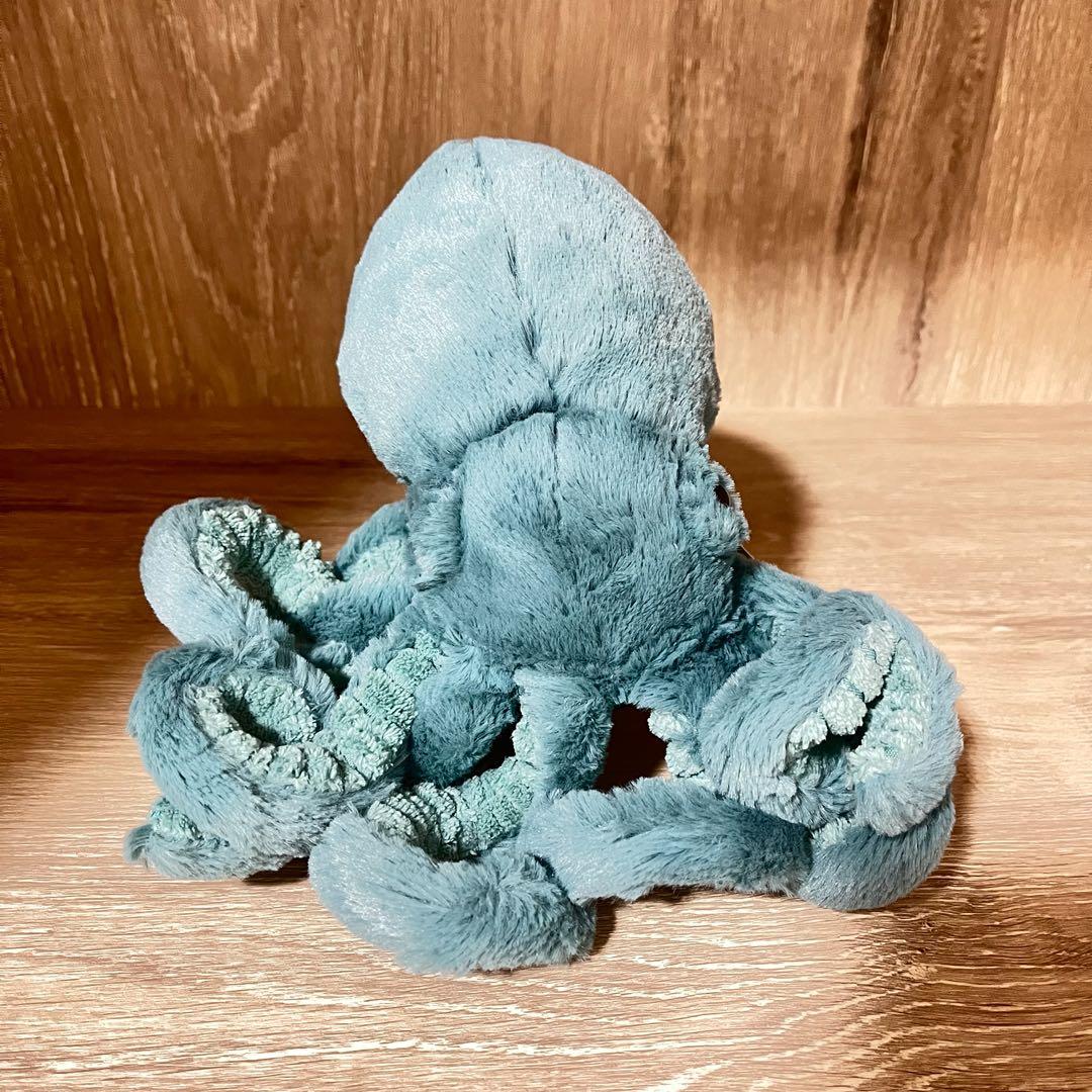 Squid jellycat store