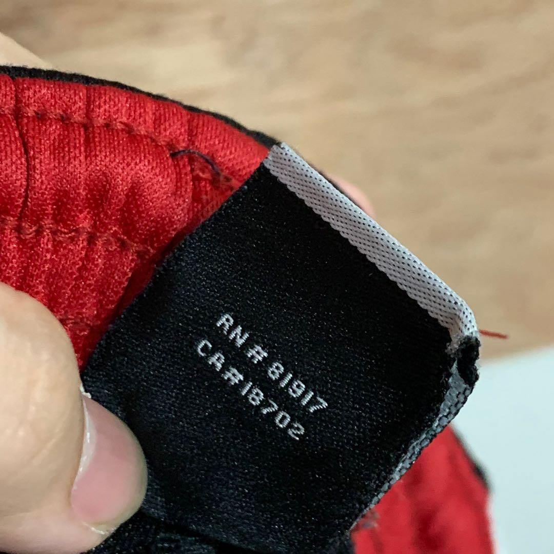 rn 81917 ca 18702 shorts