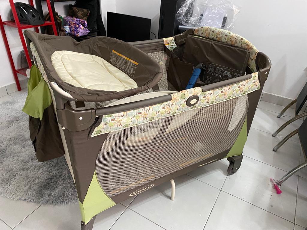 Graco baby shop cot