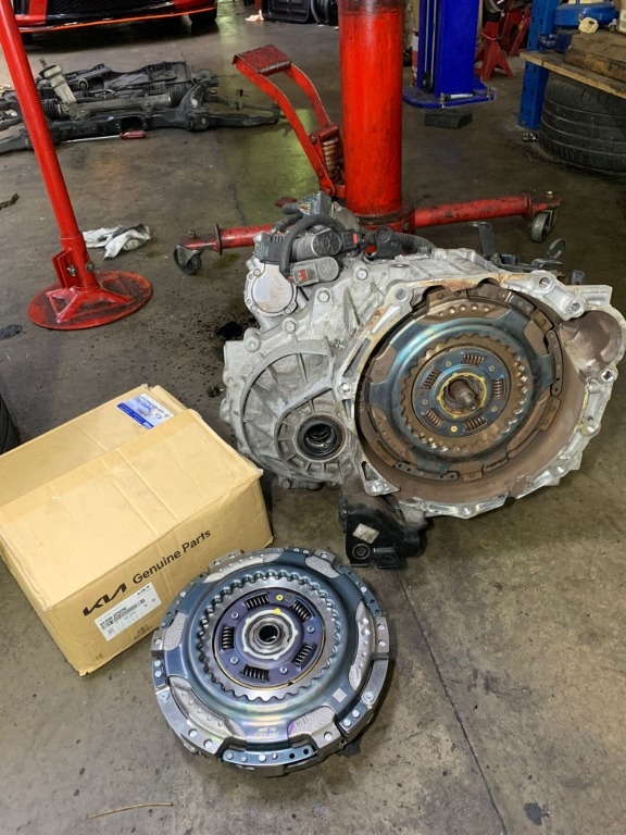 Toyota clutch replacement on sale cost