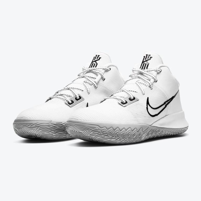 Kyrie low flytrap hotsell