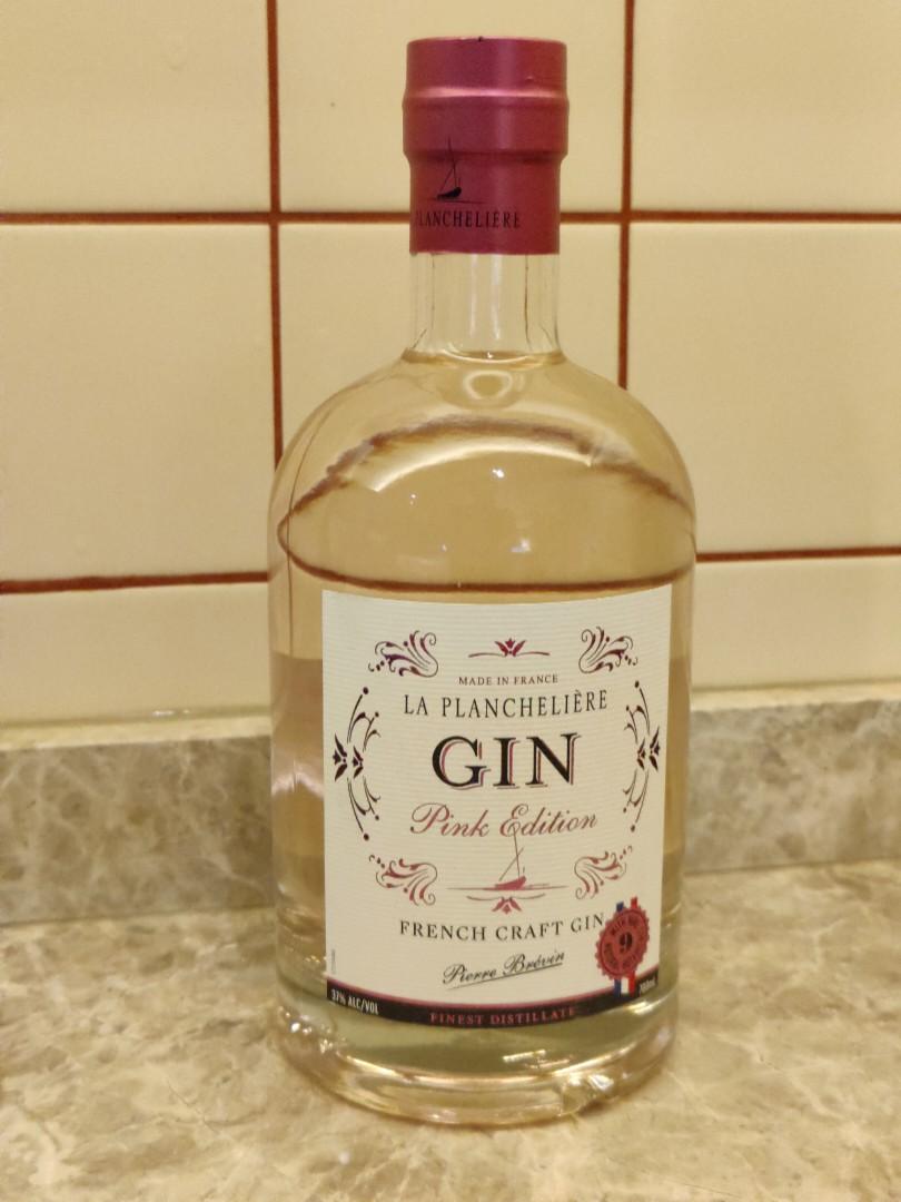 La Plancheliere Rose Gin, 嘢食 & 嘢飲, 酒精飲料 Carousell