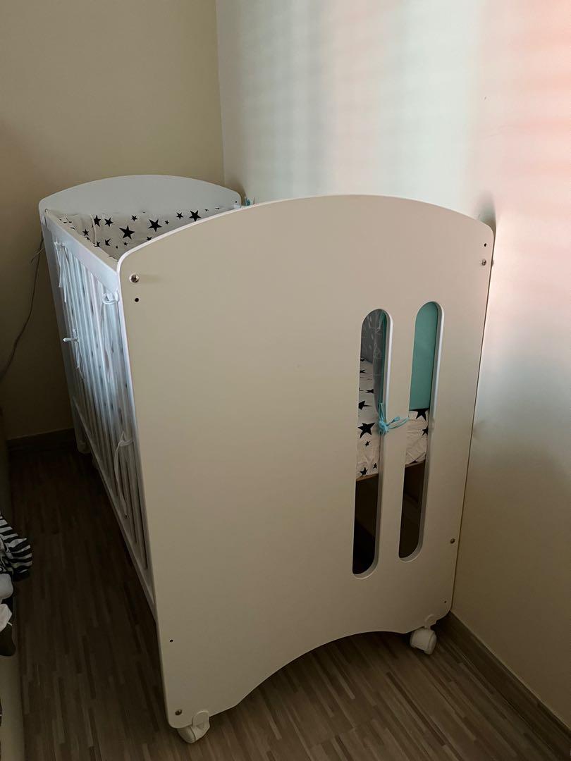 Micuna Globito Cot, Babies & Kids, Baby Nursery & Kids Furniture, Cots