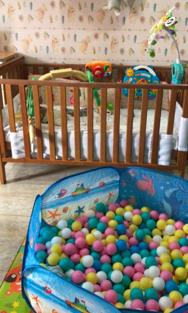 Jamestown cot bed top