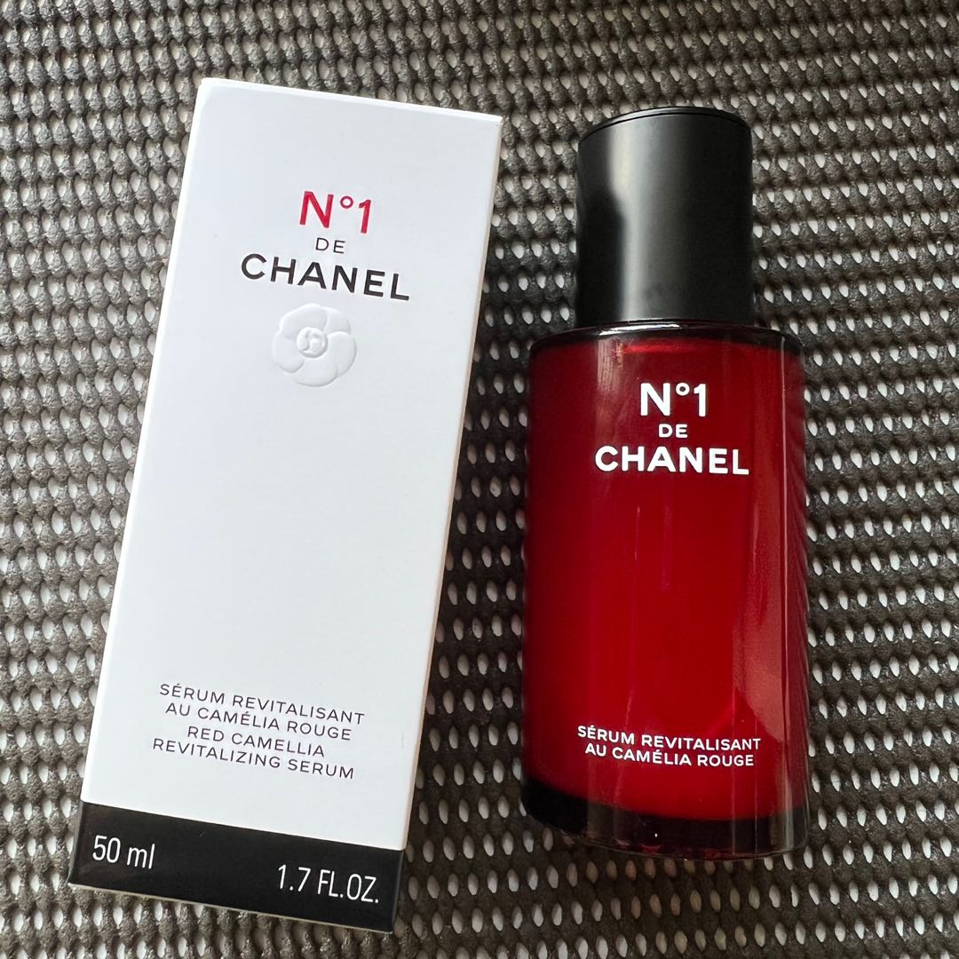 CHANEL N°1 De CHANEL Revitalising Serum Prevents And Corrects The  Appearance Of The 5 Signs Of Ageing Bottle, 30ml at John Lewis &  Partners