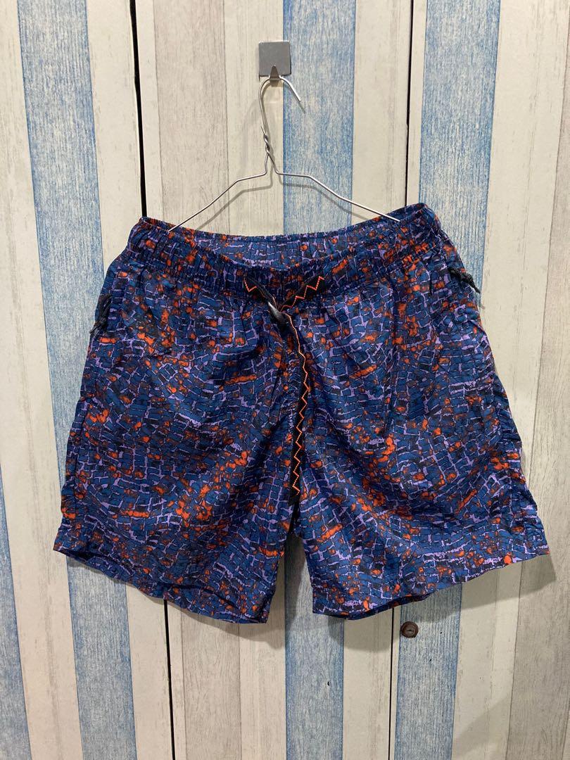 Nike ACG woven shorts, Men's Fashion 