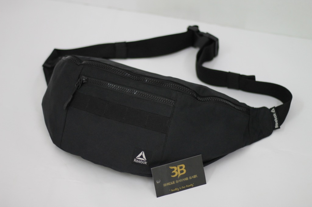 Original REEBOK Pouch Bag Medium Size. Men s Fashion Bags Belt