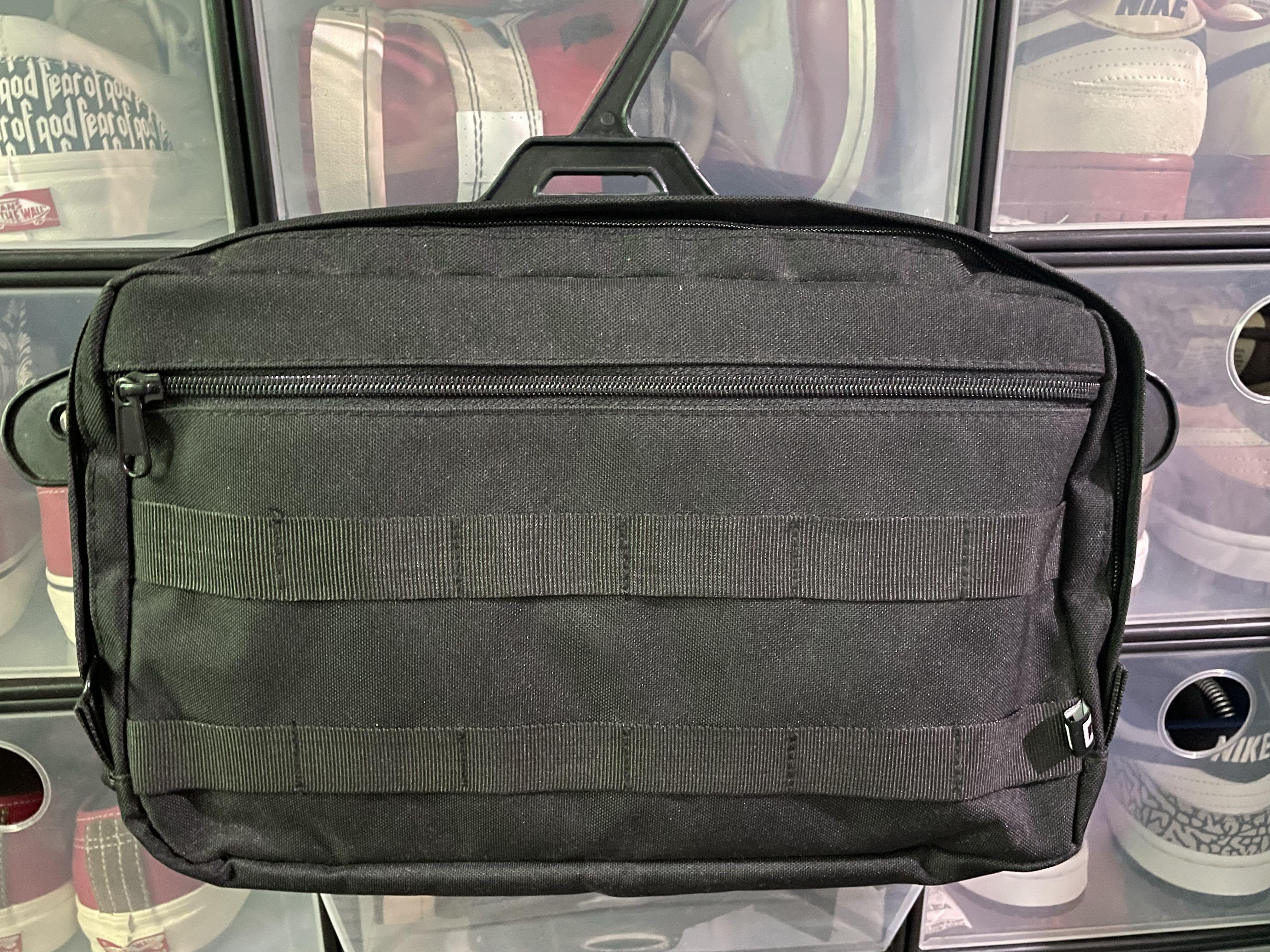 Penshoppe chest rig bag