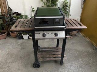 Radiance 2 burned gas grill with tank