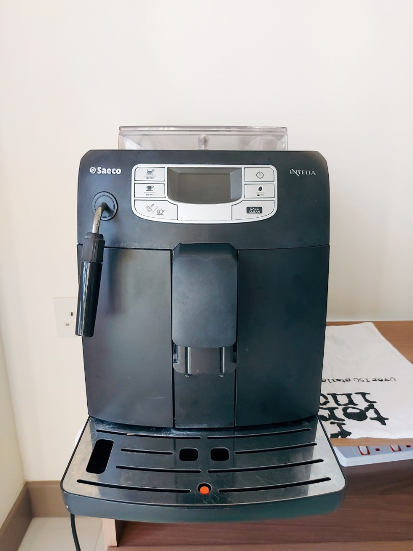 Saeco Intelia Coffee Machine, TV & Home Appliances, Kitchen Appliances