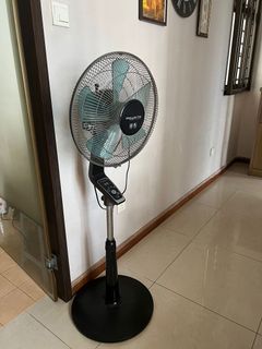 (Category: ) located in . Submitted by vipstar (Listing ID 1147771703, Image 1). Description: .