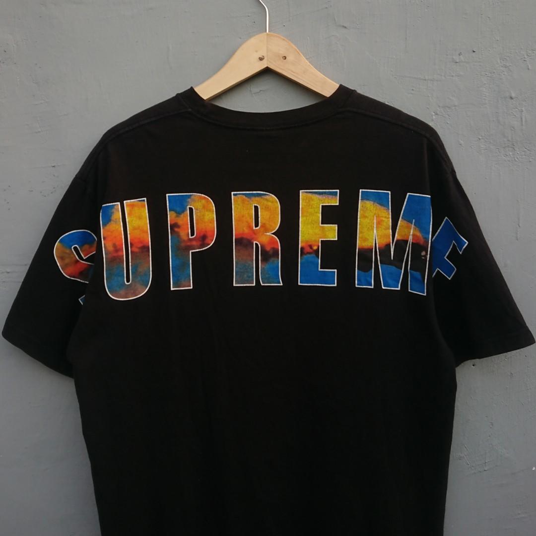 Supreme online shirt back
