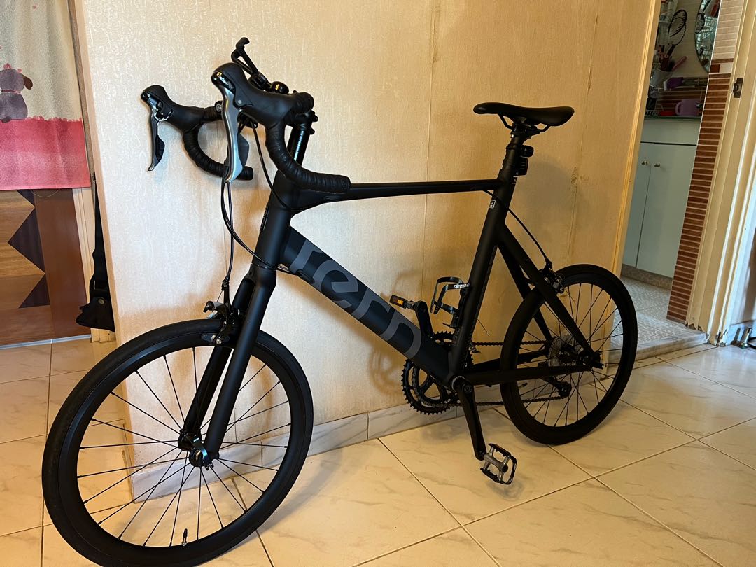 Tern Surge Black 52, 運動產品, 單車及配件, 單車- Carousell