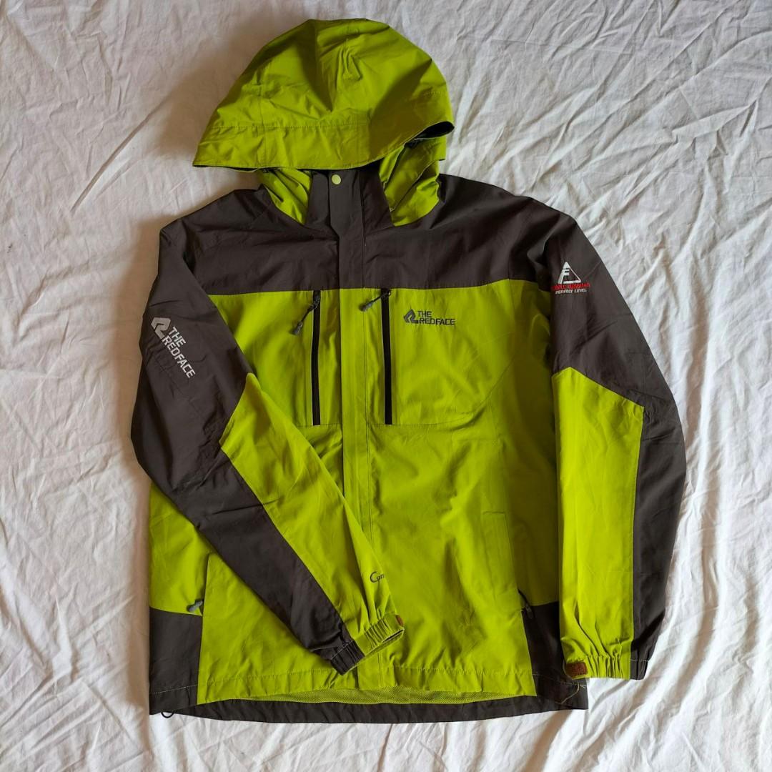 The red face Outdoor Jacket, Fesyen Pria, Pakaian , Baju Luaran di