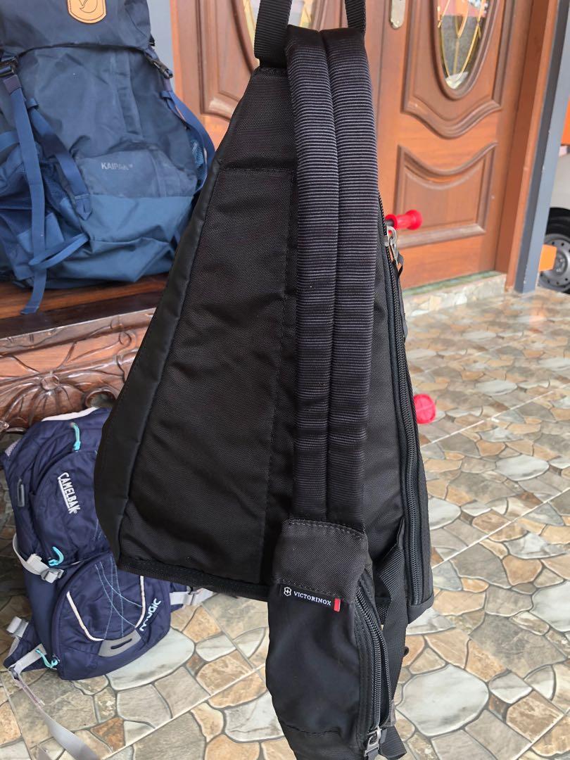Victorinox crossbody bag Men s Fashion Bags Sling Bags on Carousell