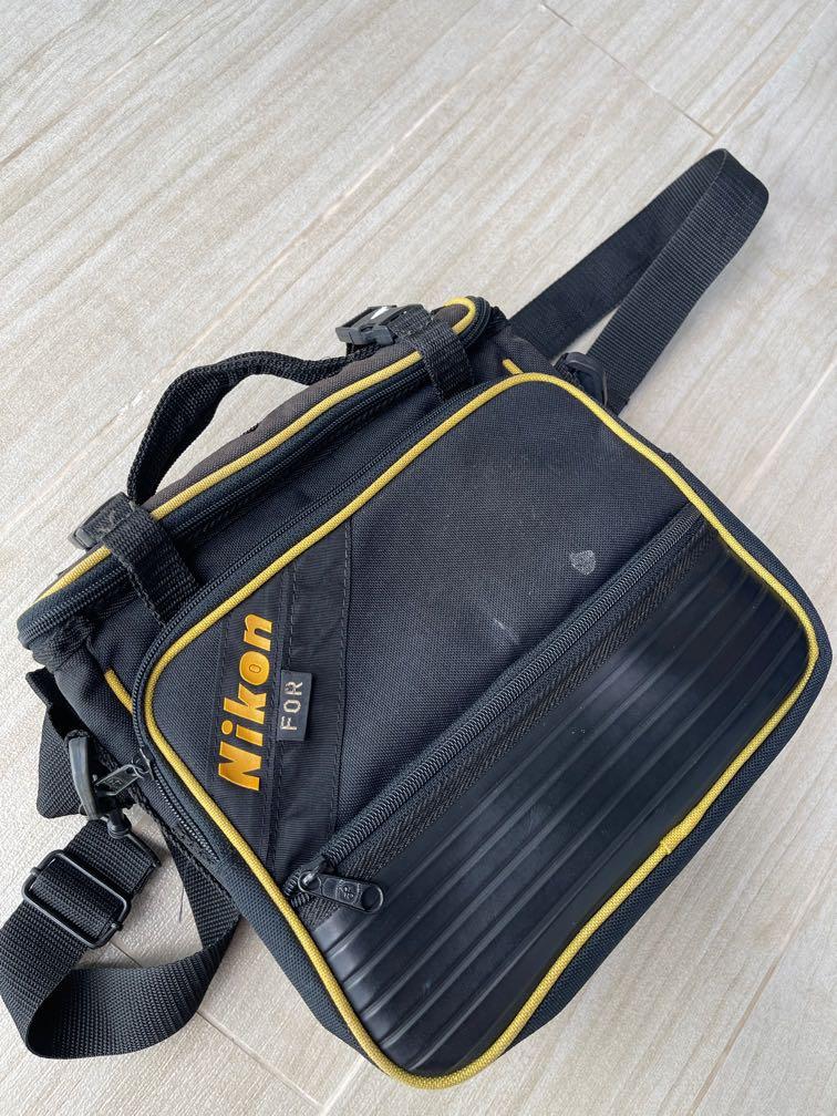 Vintage Nikon camera bag, Men's Fashion, Bags, Belt bags, Clutches and