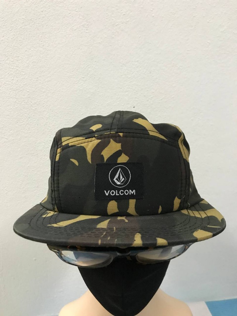 Volcom Camo 5 Panel Cap, Men's Fashion 
