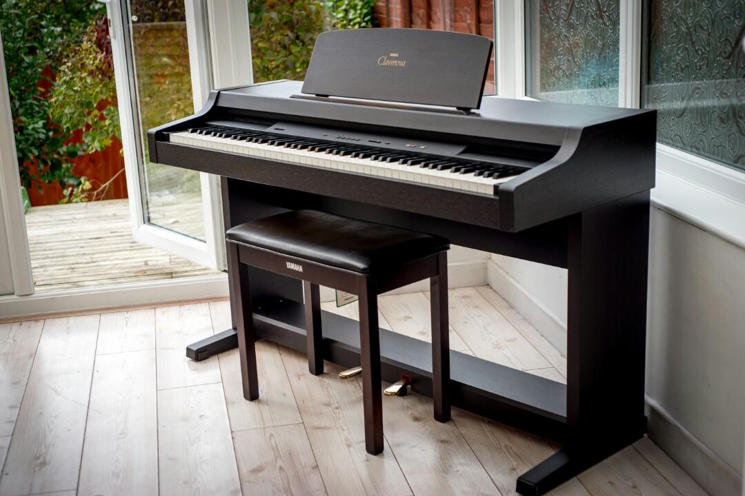 Yamaha Clavinova CLP 311, Music & Media, Music Instruments on Carousell