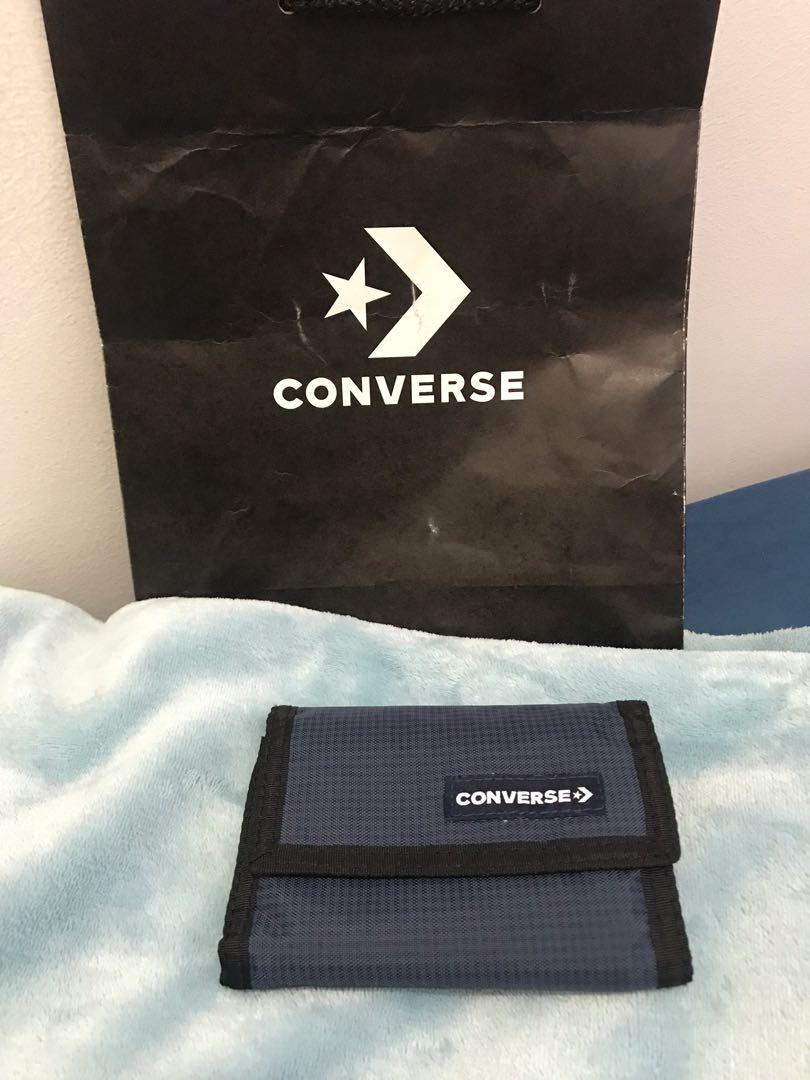 100% converse wallet, Men's Fashion, & & Card Holders on Carousell
