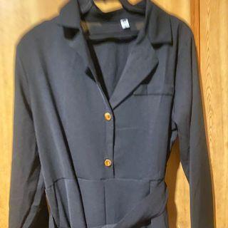 👕附綁帶！排釦襯衫領連身長褲-黑
