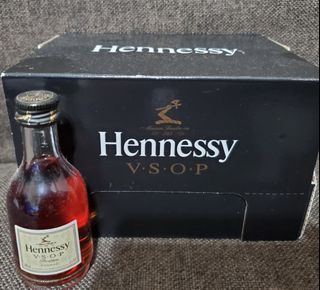 Hennessy 軒尼斯 Highland Park 高原騎士 及Johnnie Walker Blue Label 特别版收藏完整介紹 Collection item 2