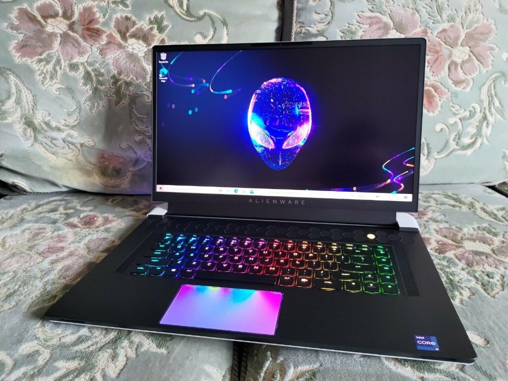 Alienware X17 R1 4K 120Hz i9 11980HK RTX 3080 32GB 1TB CherryMX Gaming