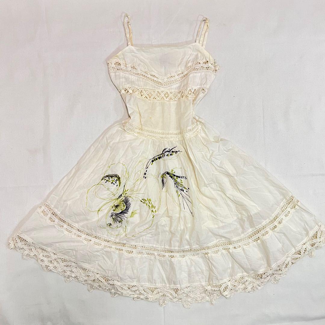 Anna Sui Cream Vintage Lacey Dress, Women'S Fashion, Dresses & Sets, Dresses  On Carousell