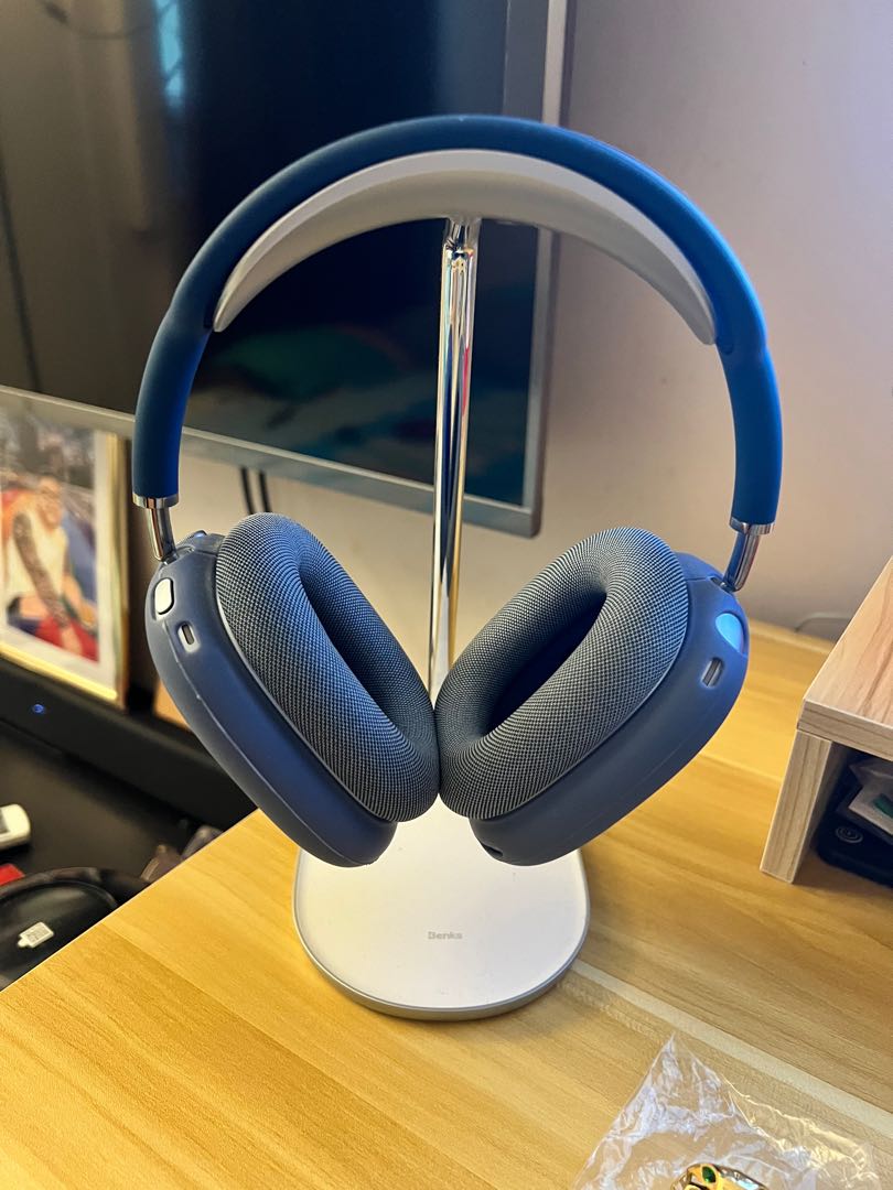 Apple airpods pro max, Audio, Headphones & Headsets on Carousell