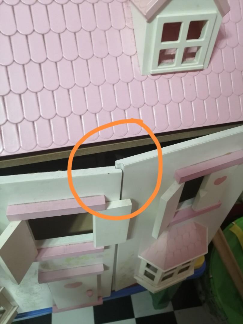 Asda large hotsell dolls house