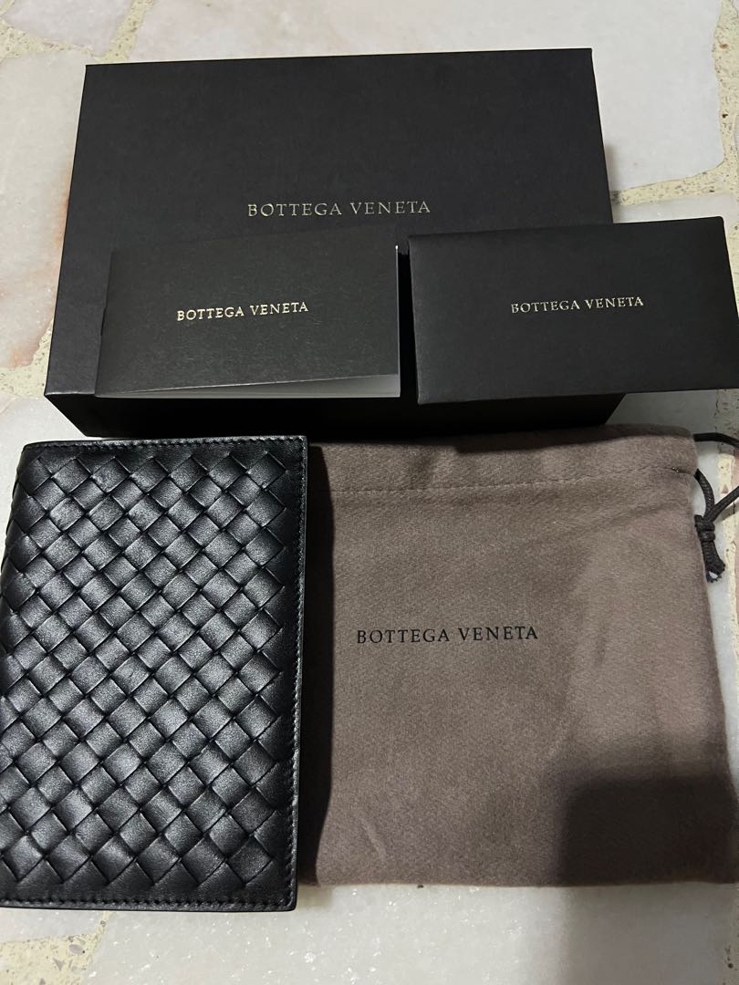 Bottega Veneta Passport holder, Men's Fashion, Watches & Accessories ...