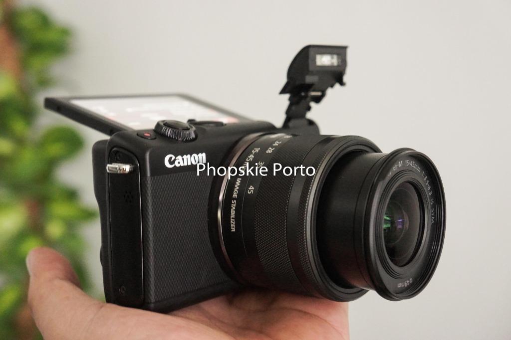 Canon EOS M100 mirrorless camera good for vlogging, Photography