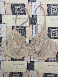 Victoria's Secret Lightly-Lined Wireless T-shirt Bra in Vintage Rose  #GreatAsGifts, Women's Fashion, Tops, Sleeveless on Carousell