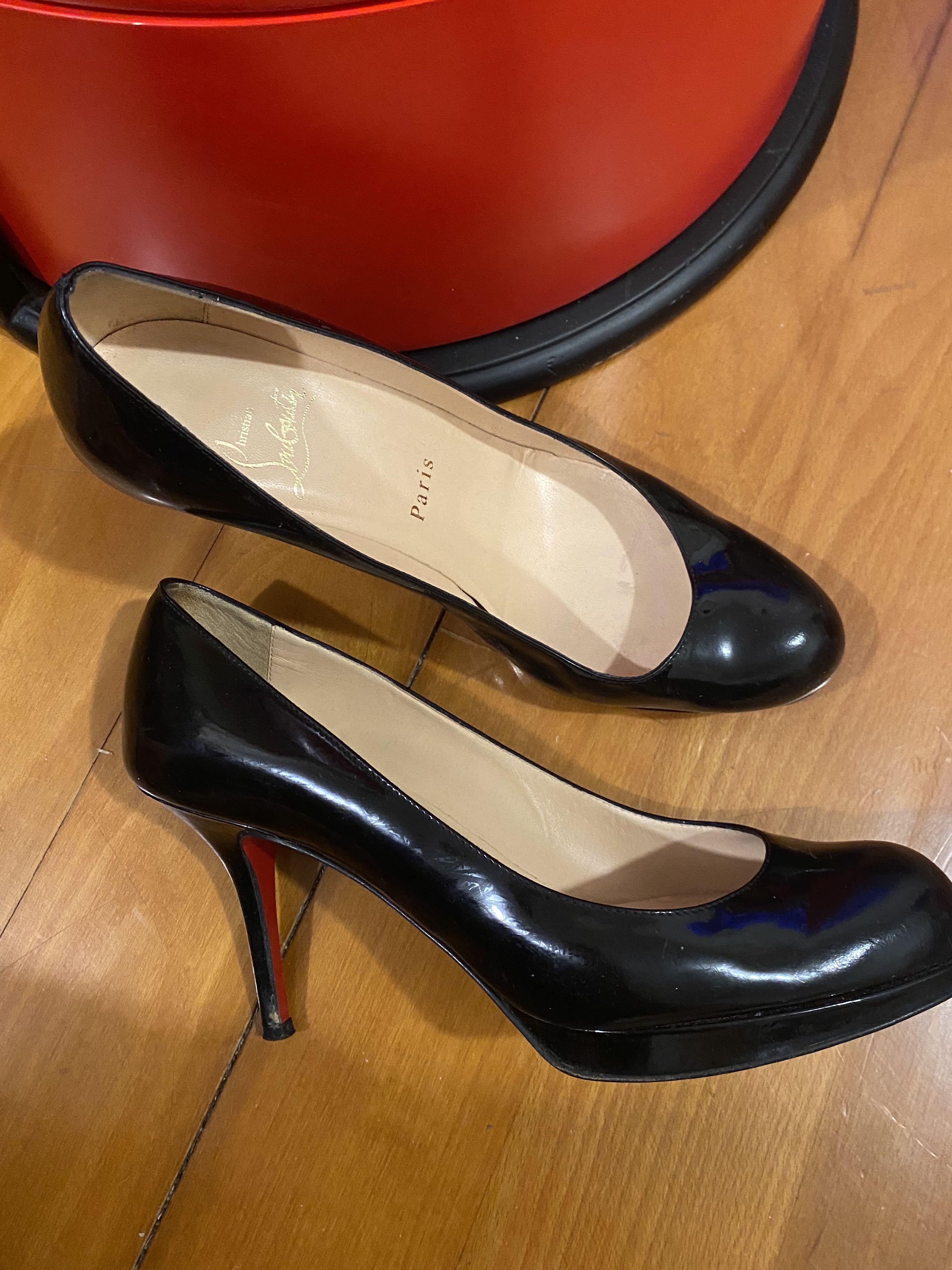 Louboutin simple pump top