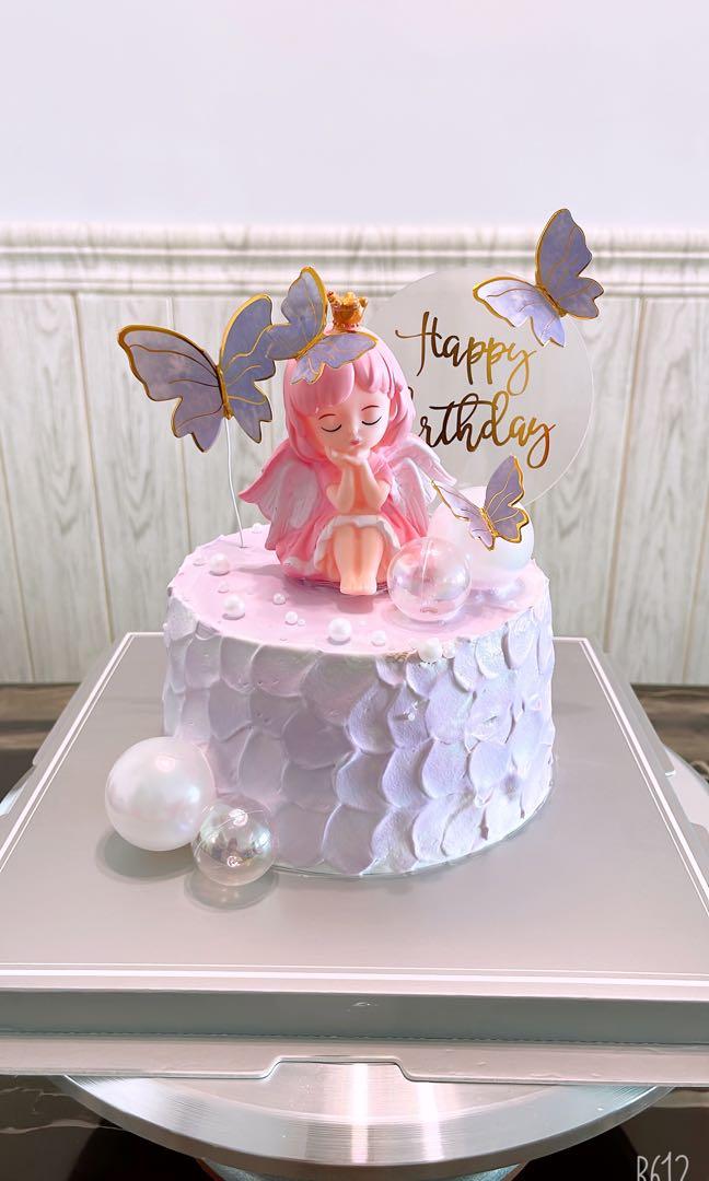 Fairytale Ruffle Cake | The Cake Blog