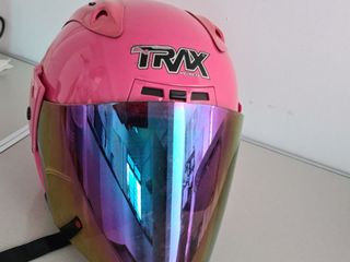 (Category: ) located in . Submitted by selling_good_items (Listing ID 1147905744, Image 1). Description: .