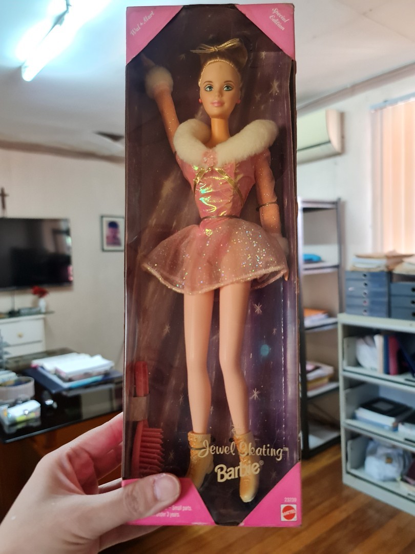 Jewel deals skating barbie