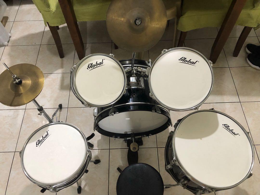 Junior size drum set Hobbies Toys Music Media Musical