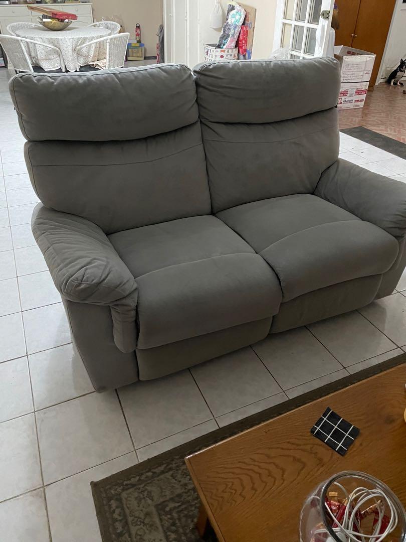 Lazy boy recliner sofa, Furniture & Home Living, Furniture, Sofas on