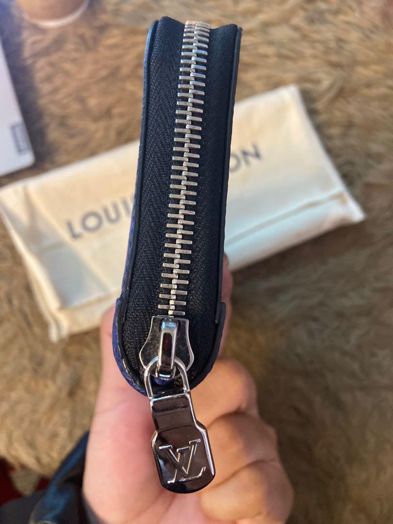 Louis Vuitton Monogram Cobalt Zippy Vertical mens wallet