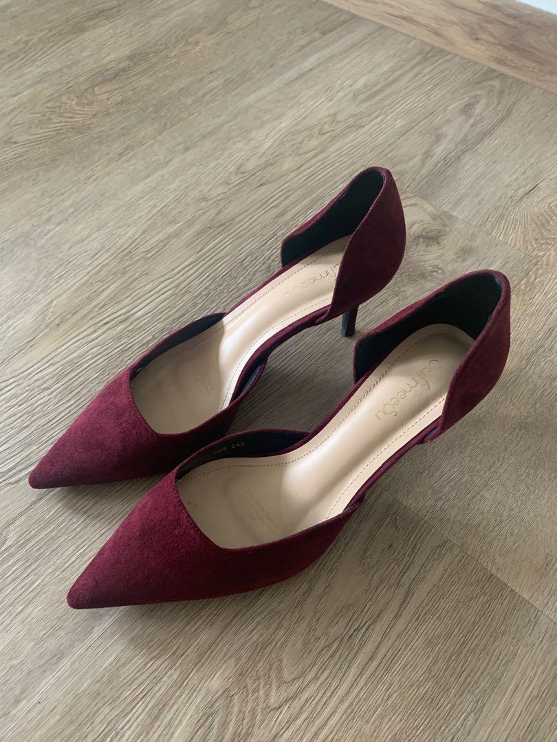 Maroon low heels top