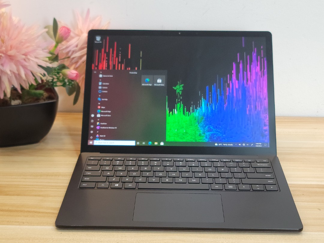 Microsoft Surface Laptop 3 i7 10th Gen 16GB RAM 256GB SSD QHD
