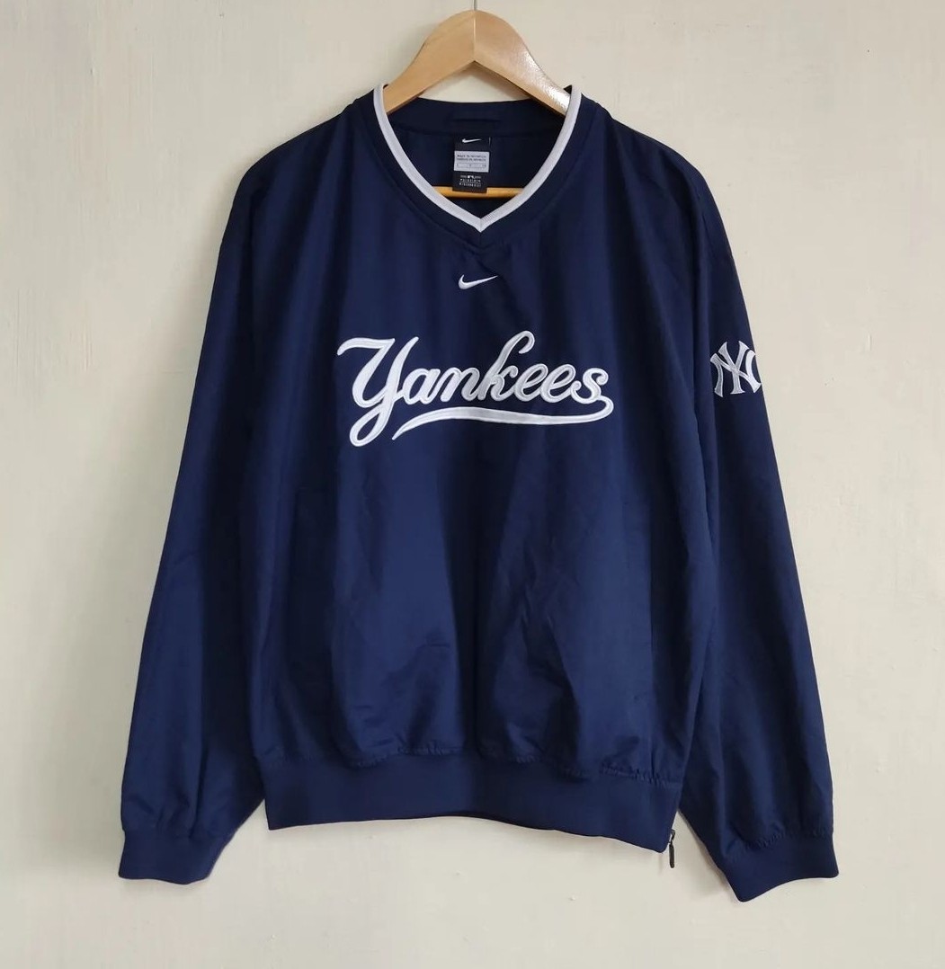 Nike yankees windbreaker best sale